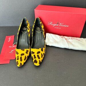 Roger Vivier Pony Hair Animal Print Decollete Pumps Size 42